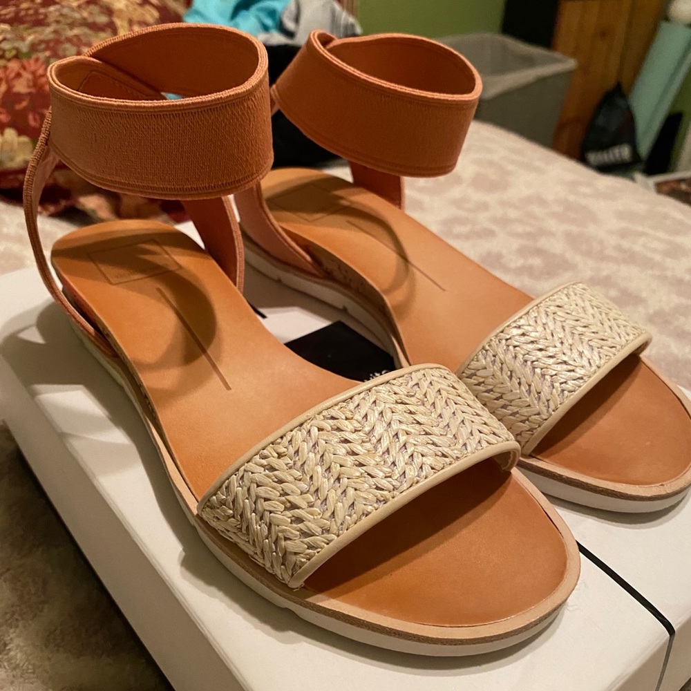 Dolce Vita Vivian Sandals